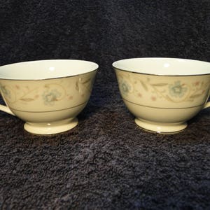 TWO Fine China of Japan English Garden 1221 Tea Cups 2 Excellent