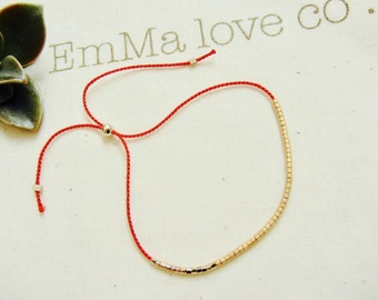 Red and Gold Bracelet / Silk String Bracelet / Stackable bracelet / Adjustable Bracelet / Minimalist Bracelet / Red String