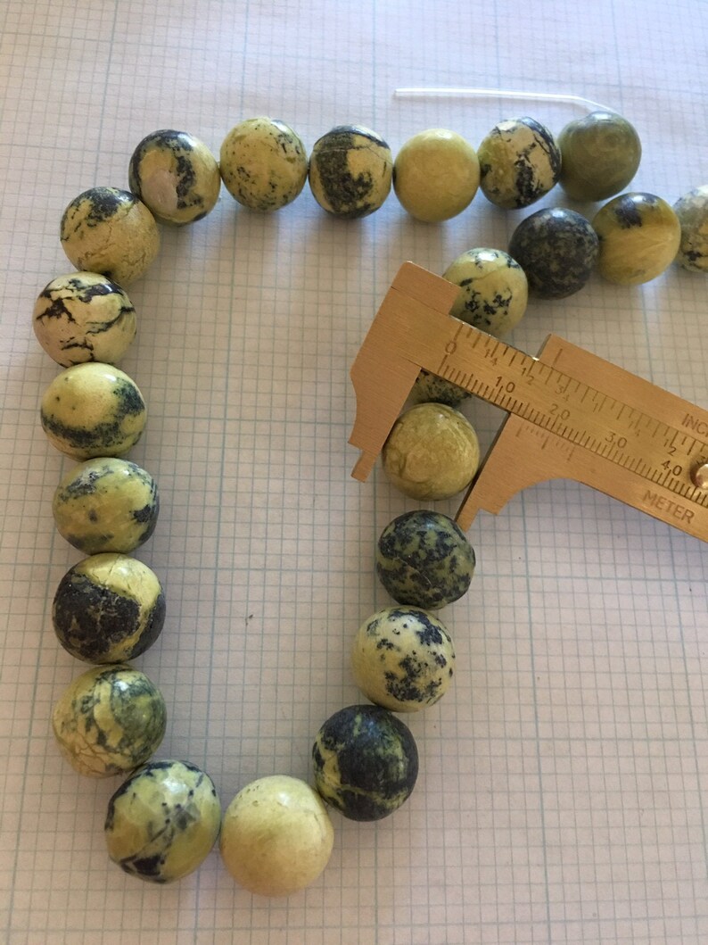 Gemstone Serpentine Beads Unpolished 13mm Round 16 Strand