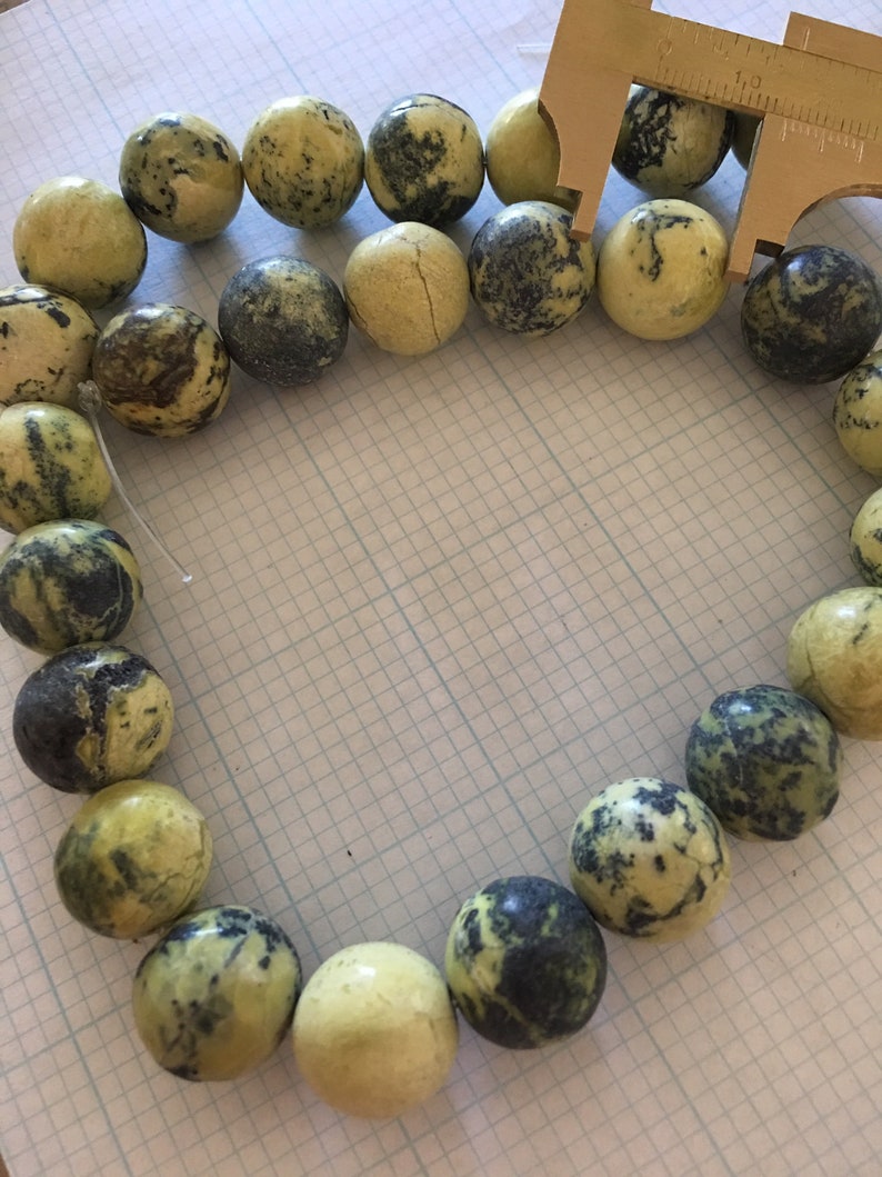 Gemstone Serpentine Beads Unpolished 13mm Round 16 Strand