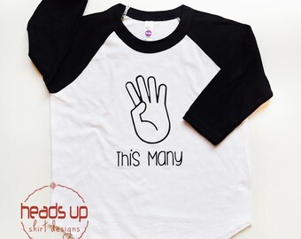 This Many 4 Raglan Boy/Girl Shirt - Four Birthday Toddler Raglan tshirt - I Am This Many 4 Finger Tee - 4th Bday t shirt Toddler - Trendy