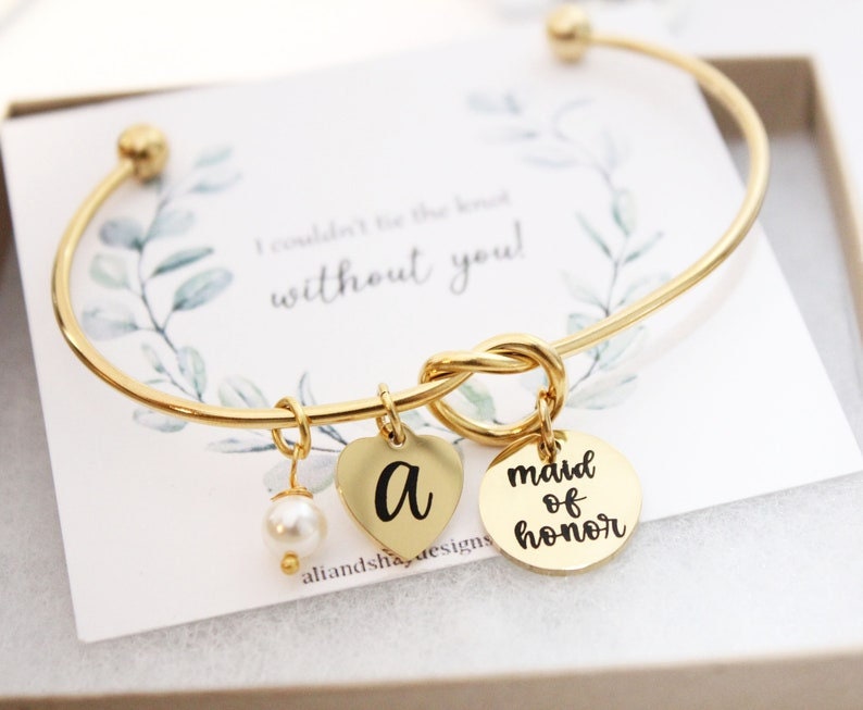 bridesmaid knot bracelet, personalized bridesmaid bracelet, bridesmaid bangle, bridesmaid bracelet with name date, bridesmaid bracelet gift