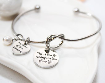 Mother of Groom Knot Bracelet, Personalized Wedding Jewelry