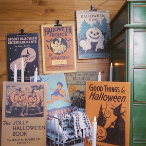 Vintage Halloween Book Covers, Rustic Home Decor, Rustic Halloween Decor, Vintage Halloween, Retro Halloween Signs, Fall Decor, Vintage Sign