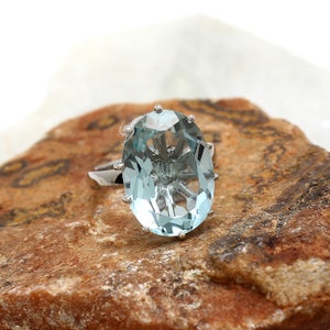 Natural Blue Topaz Ring- 925 Sterling Silver Ring- Solitaire Ring- Oval Ring- Swiss Blue Topaz Ring- Women Ring- Engagement Ring