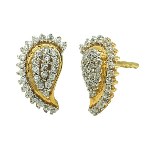 gold ear tops