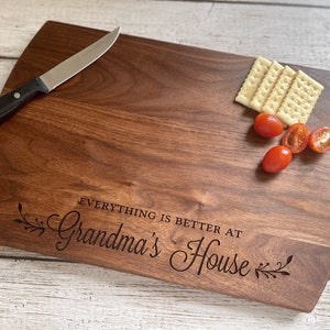 Mother's Day Cutting Board, Mother's Day Gift, Personalized Cutting Board, Mother's Day Gift, Gift for Mother, Gift for Grandma image 1