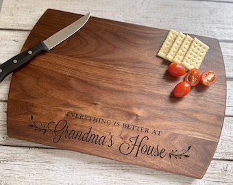 Tabla de cortar de nogal personalizada, tabla de embutidos grabada, regalo para el Día de la Madre