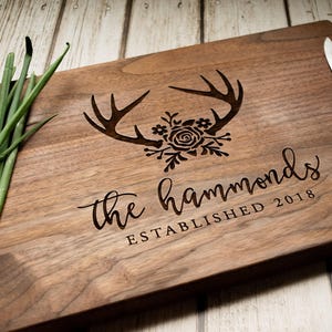 Personalized Cutting Board - Engraved Cutting Board, Antler Deer Cutting Board, Wedding Gift, Housewarming Gift, Anniversary, Engagement