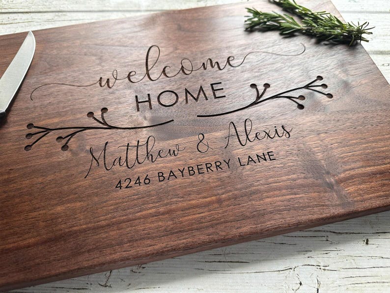 Cadeau bij de afsluiting van een vastgoedtransactie, housewarmingcadeau, cadeau voor een nieuw huis, gepersonaliseerde snijplank, houten snijplank, logo-reclame, makelaar afbeelding 2