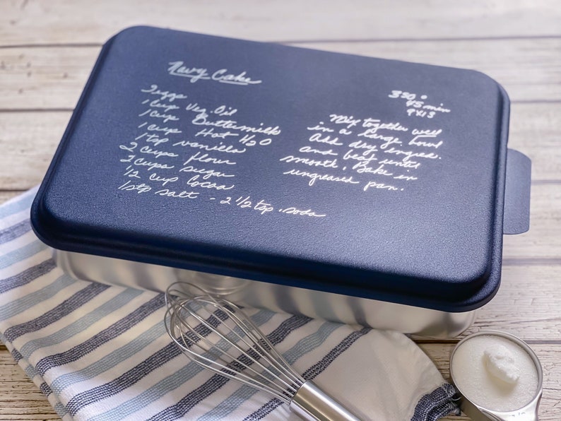 Engraved Recipe Cake Pan - Thumbnail 2