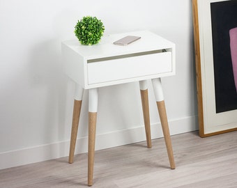 Jasper White Nightstand, White Lacquer Coating High End Finish Bedside Table, Modern Side Table, Small Desk, Scandinavian Design Collection
