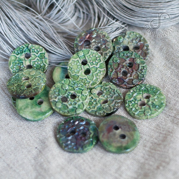 Boutons en céramique raku vert et cuivre, boutons de couture en argile, accessoires de couture en céramique, boutons faits à la main, fourniture de couture en céramique, 343