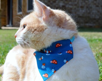 Spring ladybug cat bandana, set of 2 reversible slip over collar cat bandana, birds and buttrfly cat bandana, cat costume, butterfly bandana