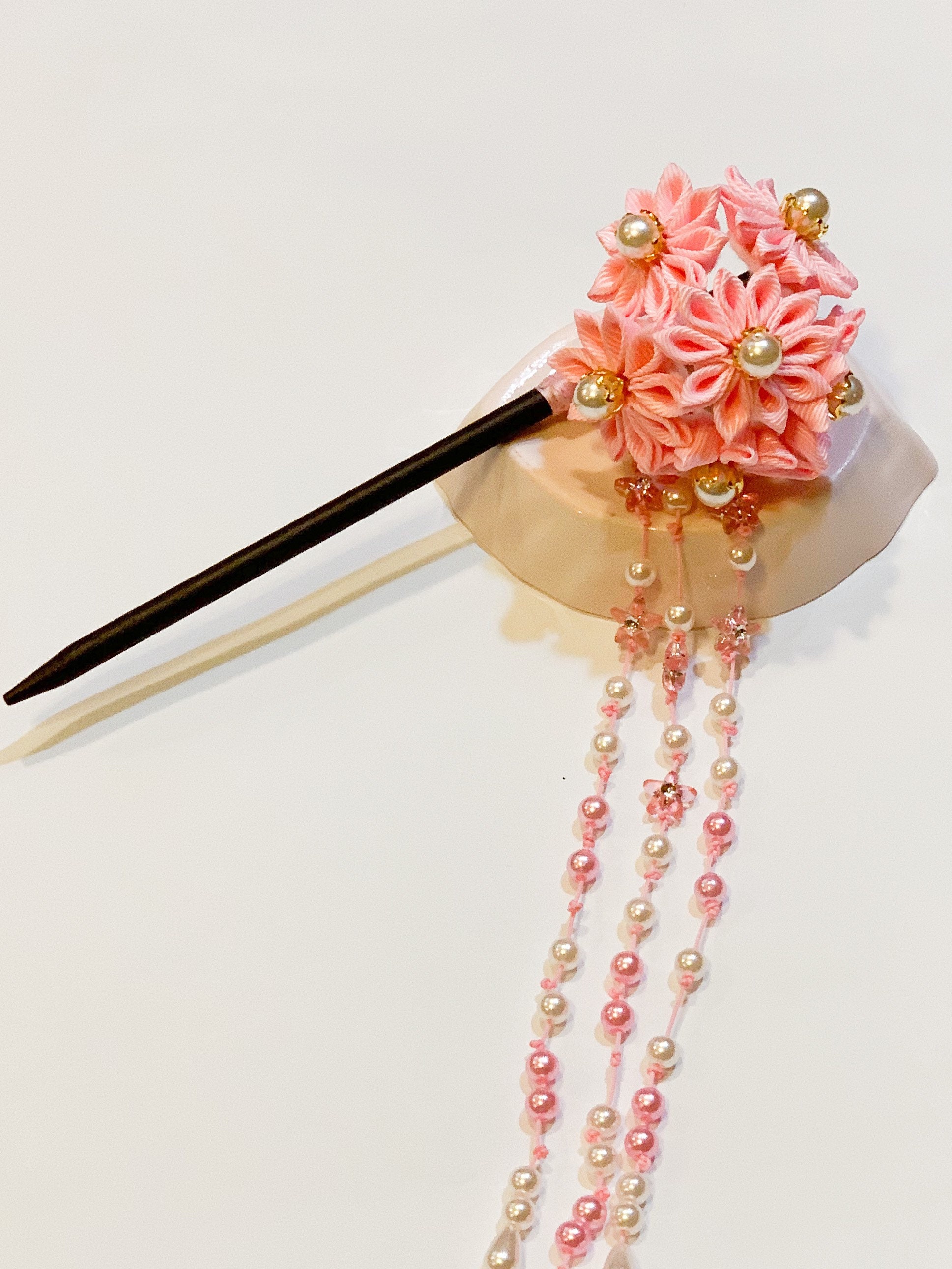 Kanzashi Hair Stick Pearls and leaves - j-okini - Products from Japan