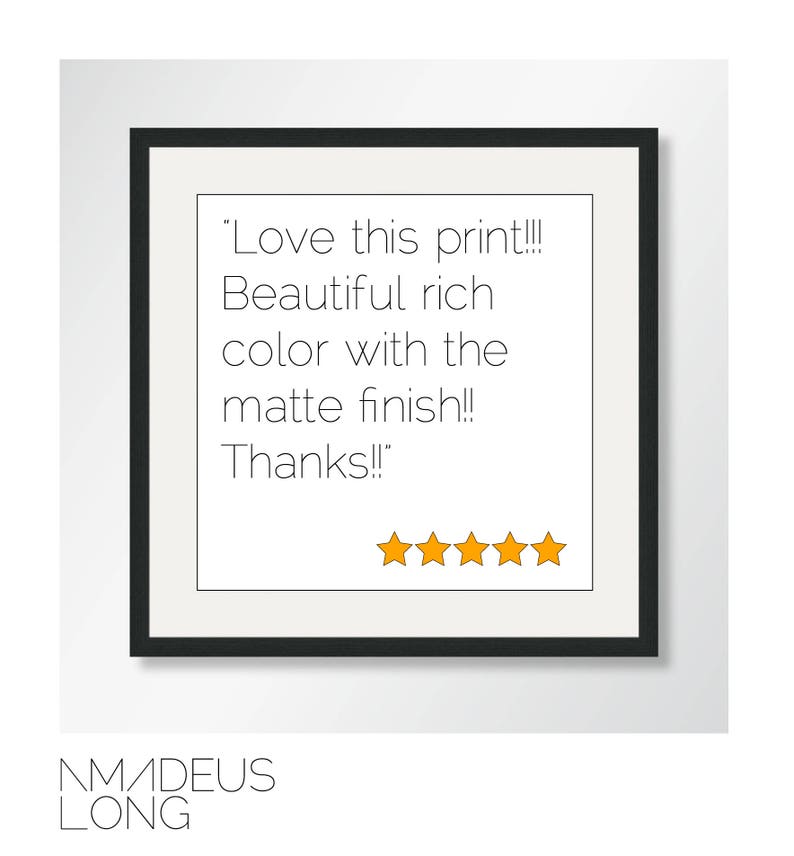 Op de afbeelding: Een klantbeoordeling voor een print met een vijfsterrenbeoordeling. De beoordeling luidt: "Ik hou van deze print!!! Prachtige rijke kleur met de matte afwerking!! Bedankt!!"