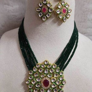 Beautiful Flowered Indian Necklace and Earrings Set | Bollywood Jewelry | Indian Jewelry | Necklace and Earrings Set |