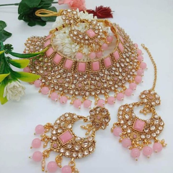 Beautiful Awesome Kundan Necklace Earrings Tikka Bridal Indian Choker Fashion Jewelry Set.
