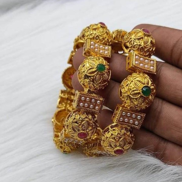 Beautiful Indian Bangles Antique gold Kada Indian Wedding jewelry Kundan bridal bangles set Gold Kada bangles