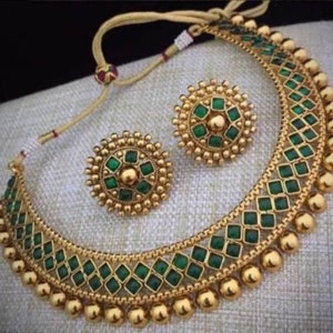 LOVELY Bollywood Style Indian Jewelry Set in Golden Copper - Etsy