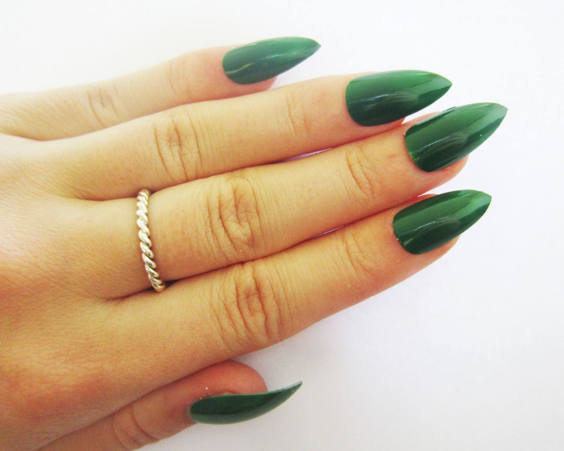 Emerald Green False Nails Set of 20 Hand Painted Fake Nails | Etsy