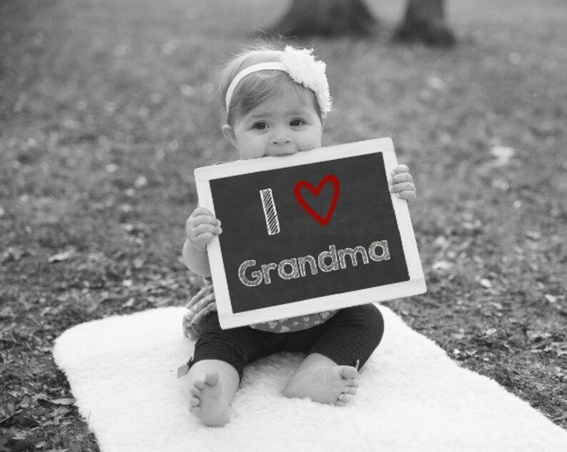 I Love Grandma Printable Chalkboard Sign Baby Photo Prop image 0