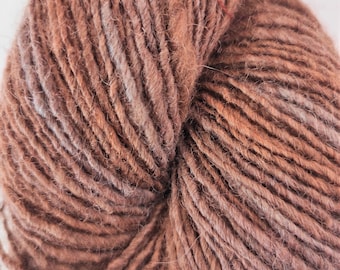 Wool spun with spinning wheel "Les Simples" pure English wool - BFL