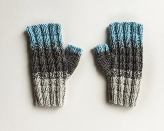 Digital Knitting Pattern, Fingerless Mitts Knitting Pattern, Clean Slate Fingerless Mitts