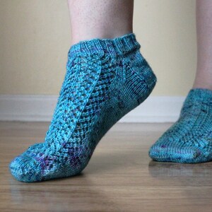 Digital Knitting Pattern for Ankle Length Lace Socks, How To Knit Summer Socks, Spring Field Summer Shortie Socks