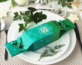 Six Eco Reusable Crackers - Green Jewel design