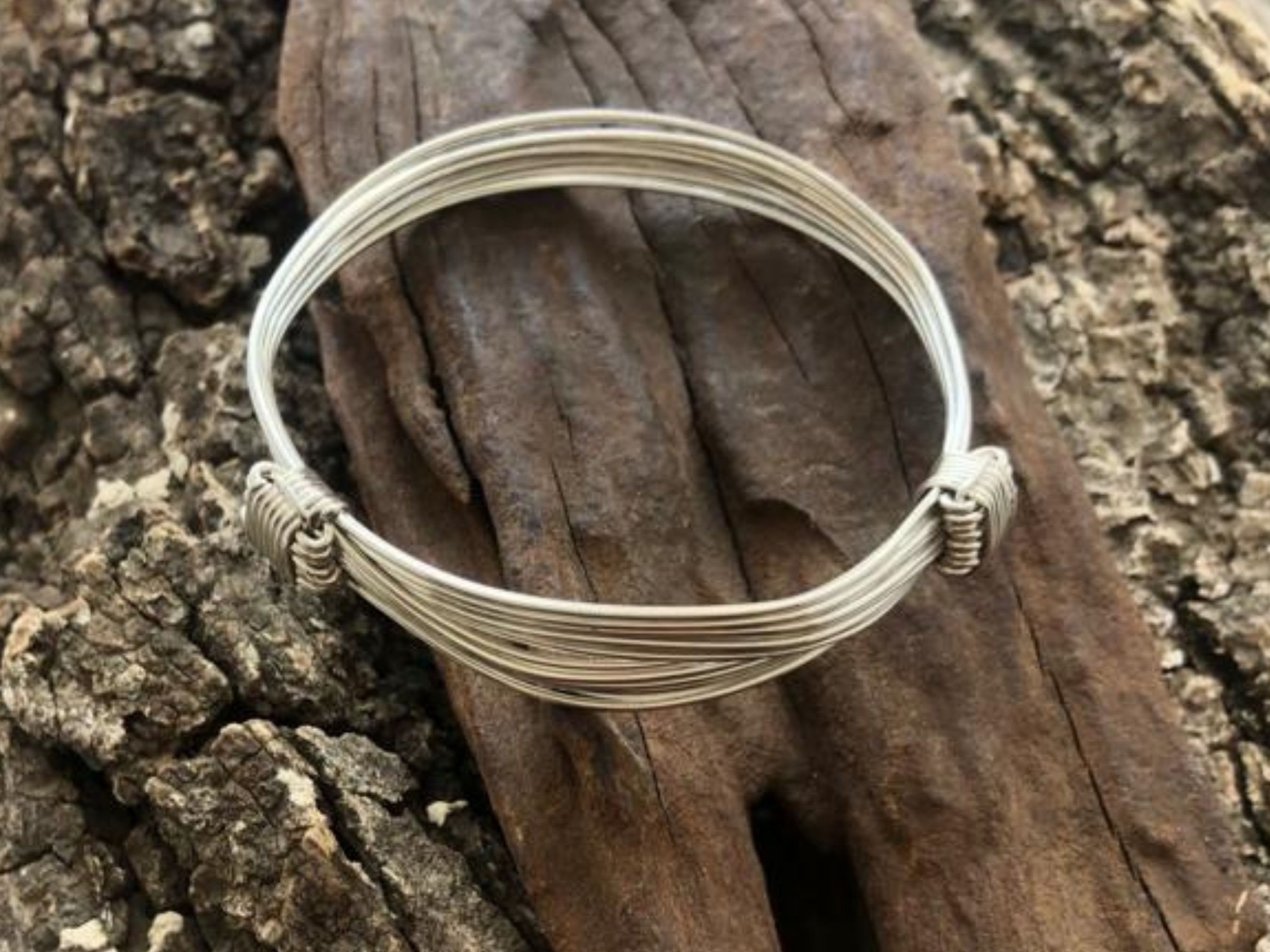 Elephant Hair Bracelet with Sterling Silver Thin Braid – Nature Art Gallery  Thailand Jewelry
