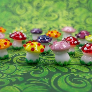 Поганки ручной работы разноцветные грибы бусины Разные цвета Мухомор лэмпворк стеклянные подвески Ремесленные стеклянные бусины