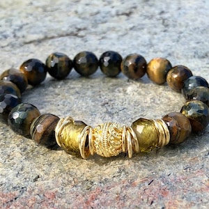 Blaues Tigerauge Perlenarmband, Tigerauge Armband, Perlenarmband, Goldarmband, Stretcharmband, stapelbares Armband