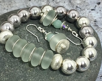 Silver Bracelet, Recycled Glass Bracelet, Seafoam Green Bracelet, Elastic Bracelet, Beaded Bracelet, Boho Bracelet