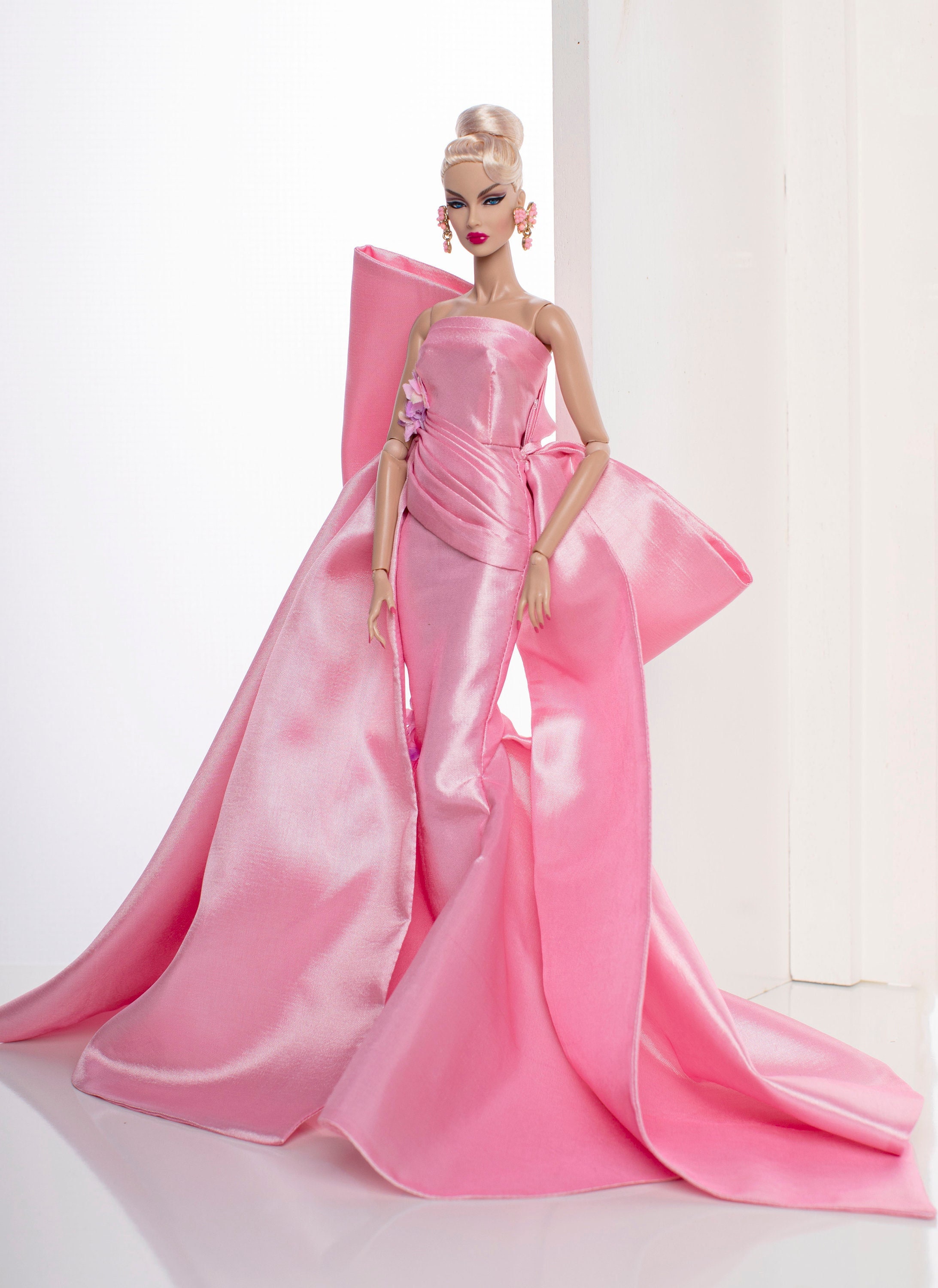 barbie doll pink dress