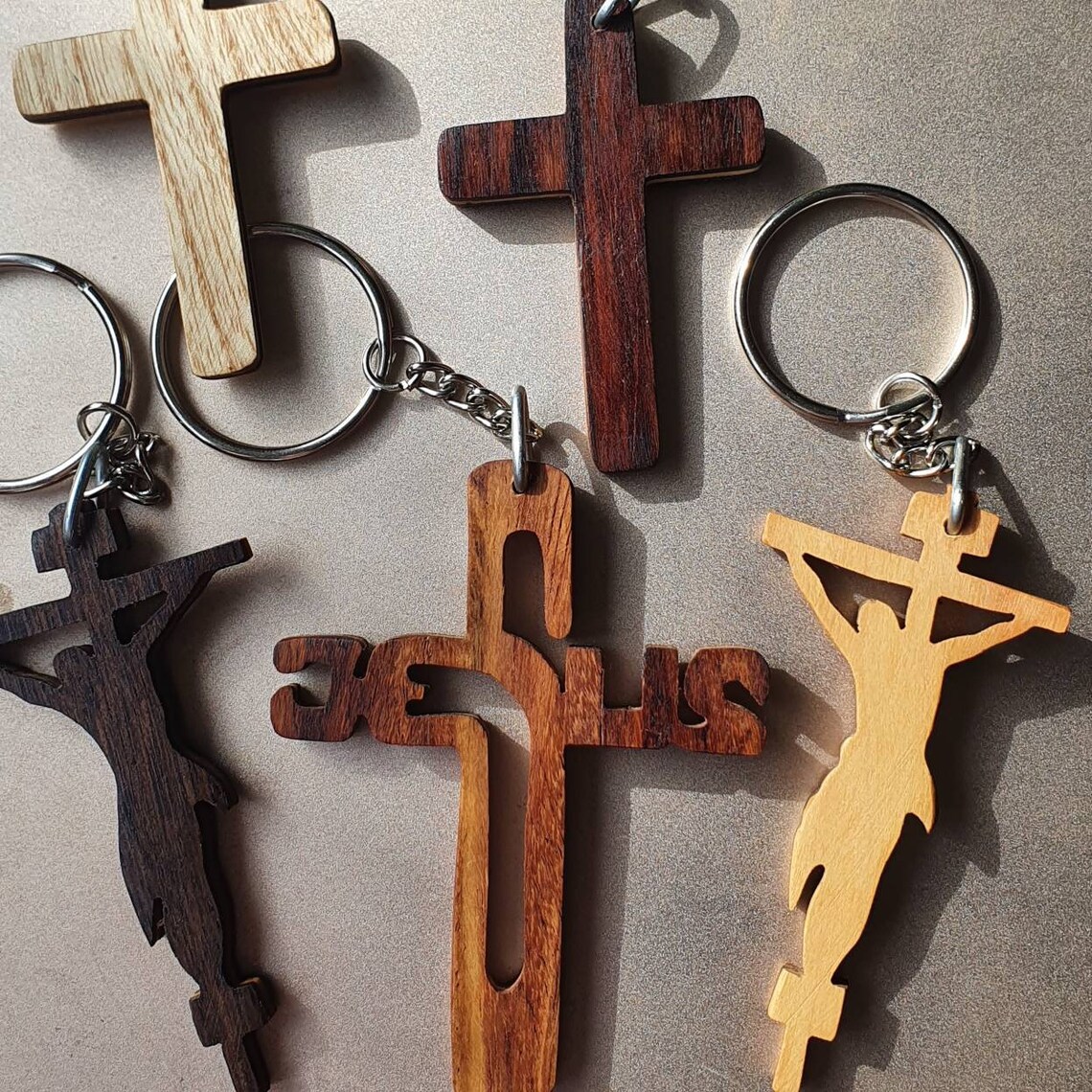 Wooden Cross Keyring Wood Jesus Crucifix Keychain. Religious Gift Car ...