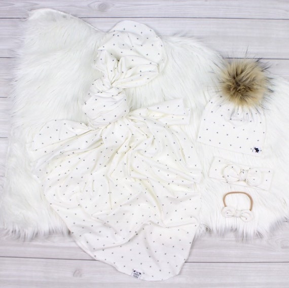 gender neutral swaddles