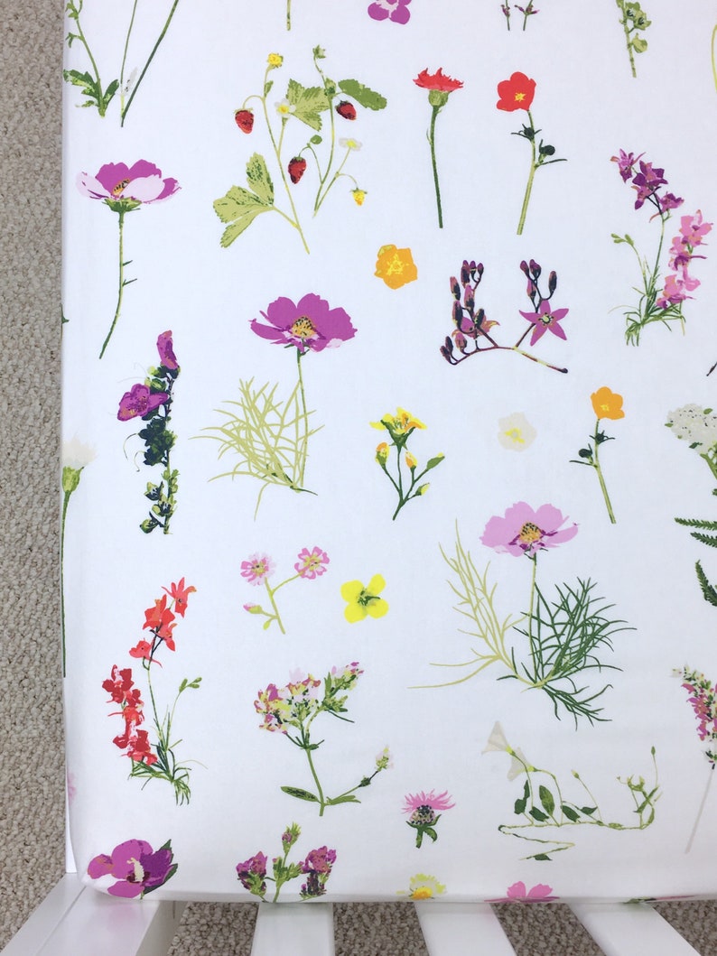 Wildflower Crib Sheet // Floral Crib Sheet // Flower Crib Sheet / Floral Nursery Bedding / Wildflower Nursery Bedding / Botanical Crib Sheet image 5