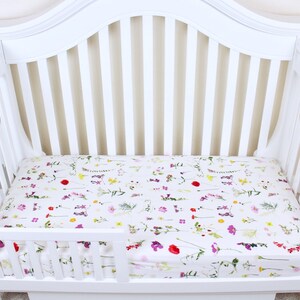 Wildflower Crib Sheet // Floral Crib Sheet // Flower Crib Sheet / Floral Nursery Bedding / Wildflower Nursery Bedding / Botanical Crib Sheet image 4