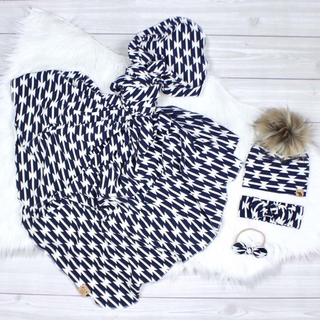 gender neutral swaddle sets