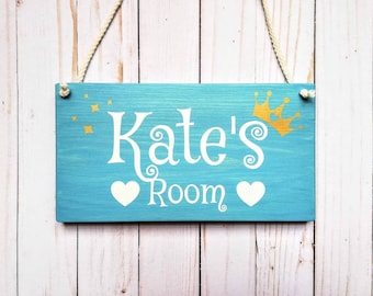 Custom wood hanging sign, Personalized hanging wood sign, Rustic Farmhouse wood sign, office or business sign, personalized gift, door sign