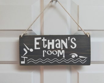 Custom wood hanging sign, Kid's room sign, wall or door hanging sign, personalized gift, business sign, string sign, door sign, custom signs