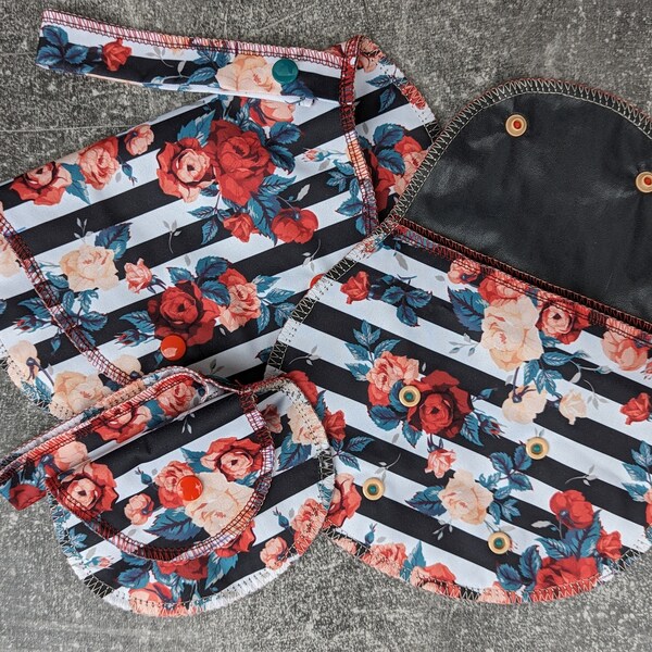 Snack bag | Red Roses on Stripes | reusable Wet bag / Dry bag | makeup clutch | pad wrapper | goodie bag | stash bag