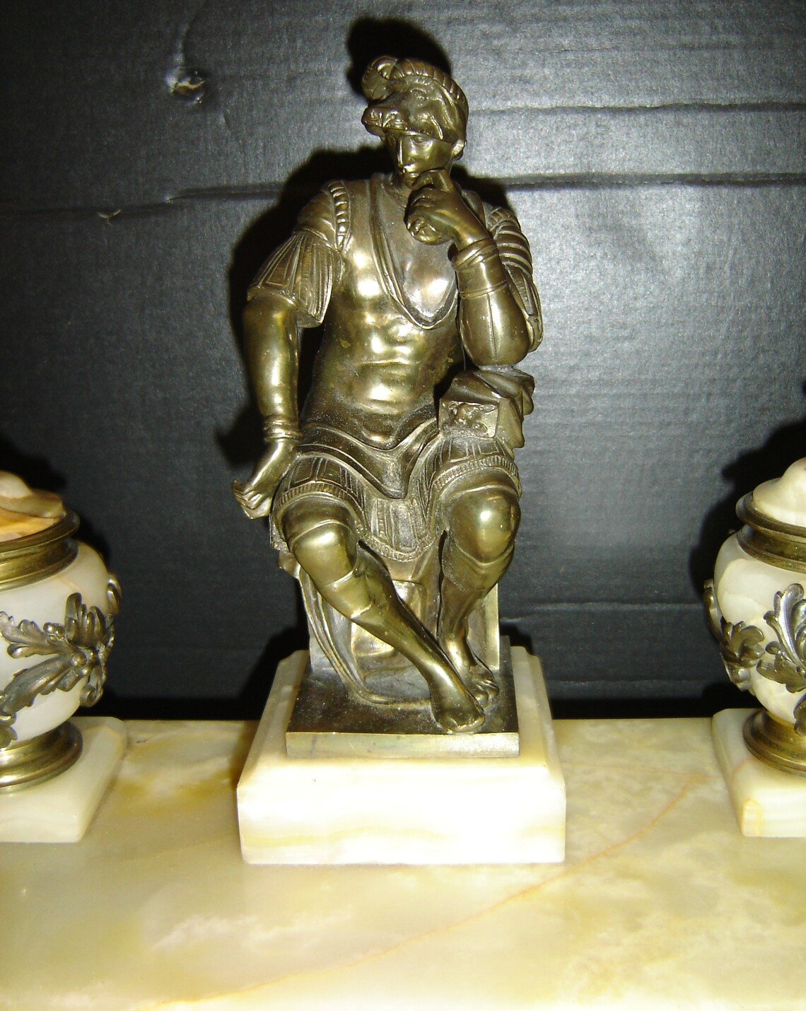 Antique Huge 19th Century Onyx & Bronze Inkwell  With A Bronze image 3
