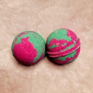 Buck Naked Bath Bomb