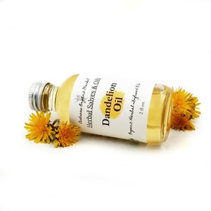 Organic Dandelion Flower Infused Oil for Minor Wounds, Herbal Bath Oil in Glass Packaging, Vegan Body Oil Infused with Herb Flowers