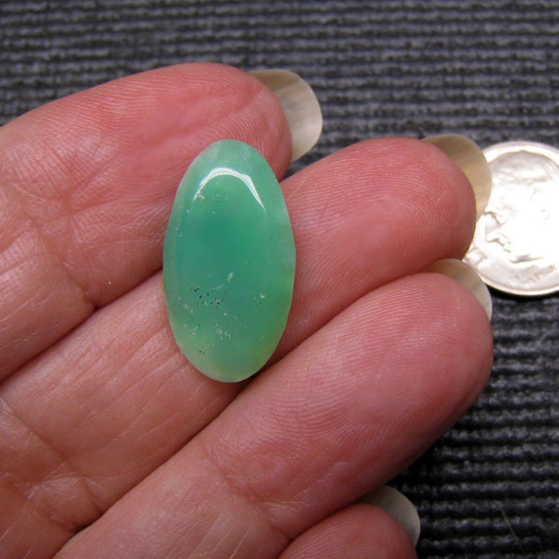 CHRYSOPRASE CABOCHON Green Chalcedony Cab * 20 x 10 oval Chrysoprhrase Oval Cabochon tolpa Loose Cabochon Oval Cabochon