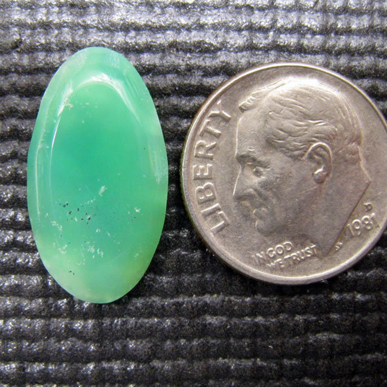 CHRYSOPRASE CABOCHON Green Chalcedony Cab * 20 x 10 oval Chrysoprhrase Oval Cabochon tolpa Loose Cabochon Oval Cabochon