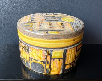 Royal Copenhagen Fajance Lidded Box Ceramic MCM Danish Modern Johanne Gerber 808/3476