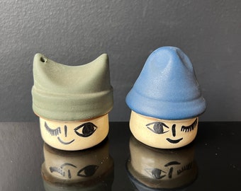 Lapid Pottery Mid Century Modern Winking Salt and Pepper Shakers Israel MCM Cute Hats
